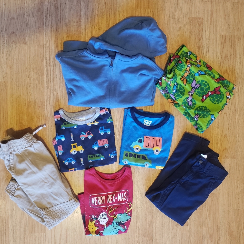 Lot Of 8 Boys Assorted Clotching Bundle Size 4
